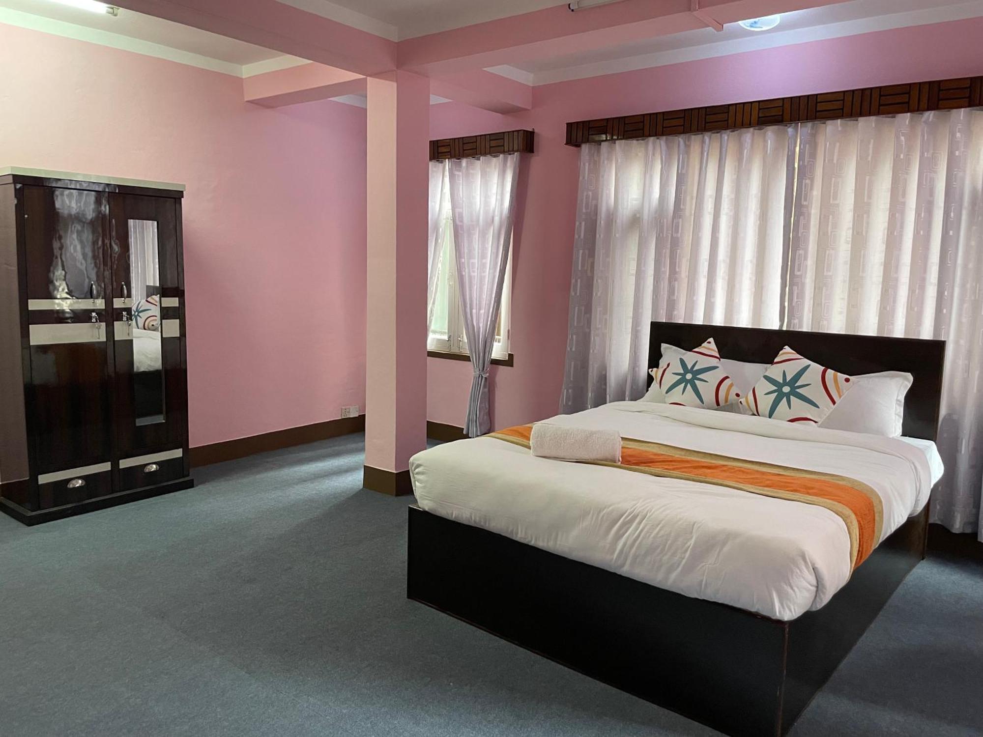 Andrew Home Kathmandu Bagian luar foto